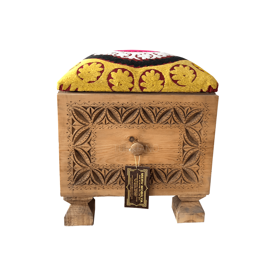 SUZANİ KUMAŞ EL OYMA PUF M253