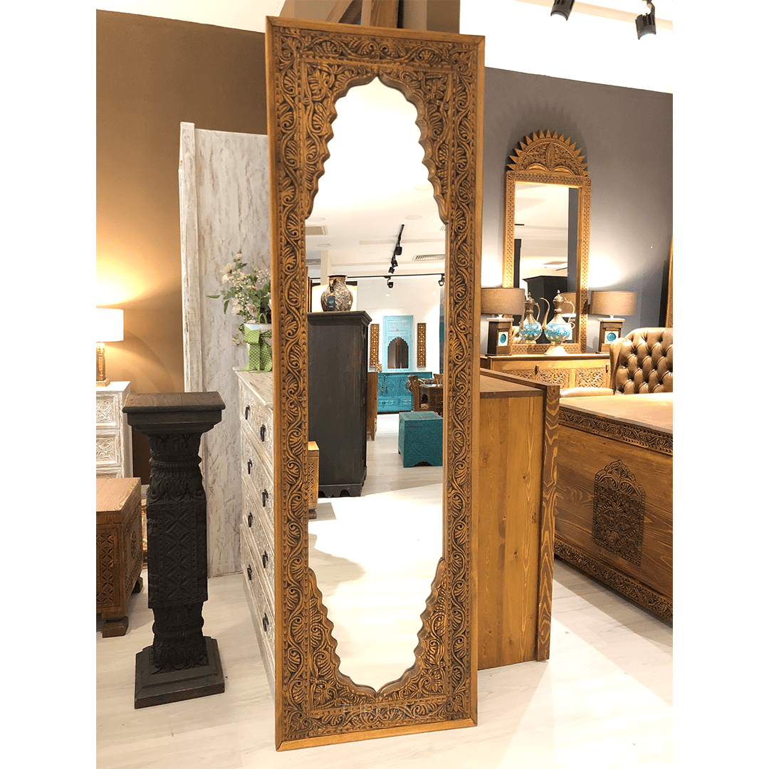 MİHRABİ YÜKSEK BOY EL OYMA BOY AYNASI KESTANE RENK M532