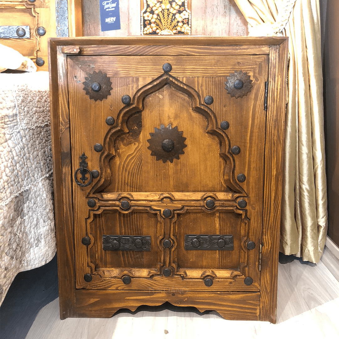 KOHİSTANİ KOMODİN ANTİK TARZ KESTANE RENK M581