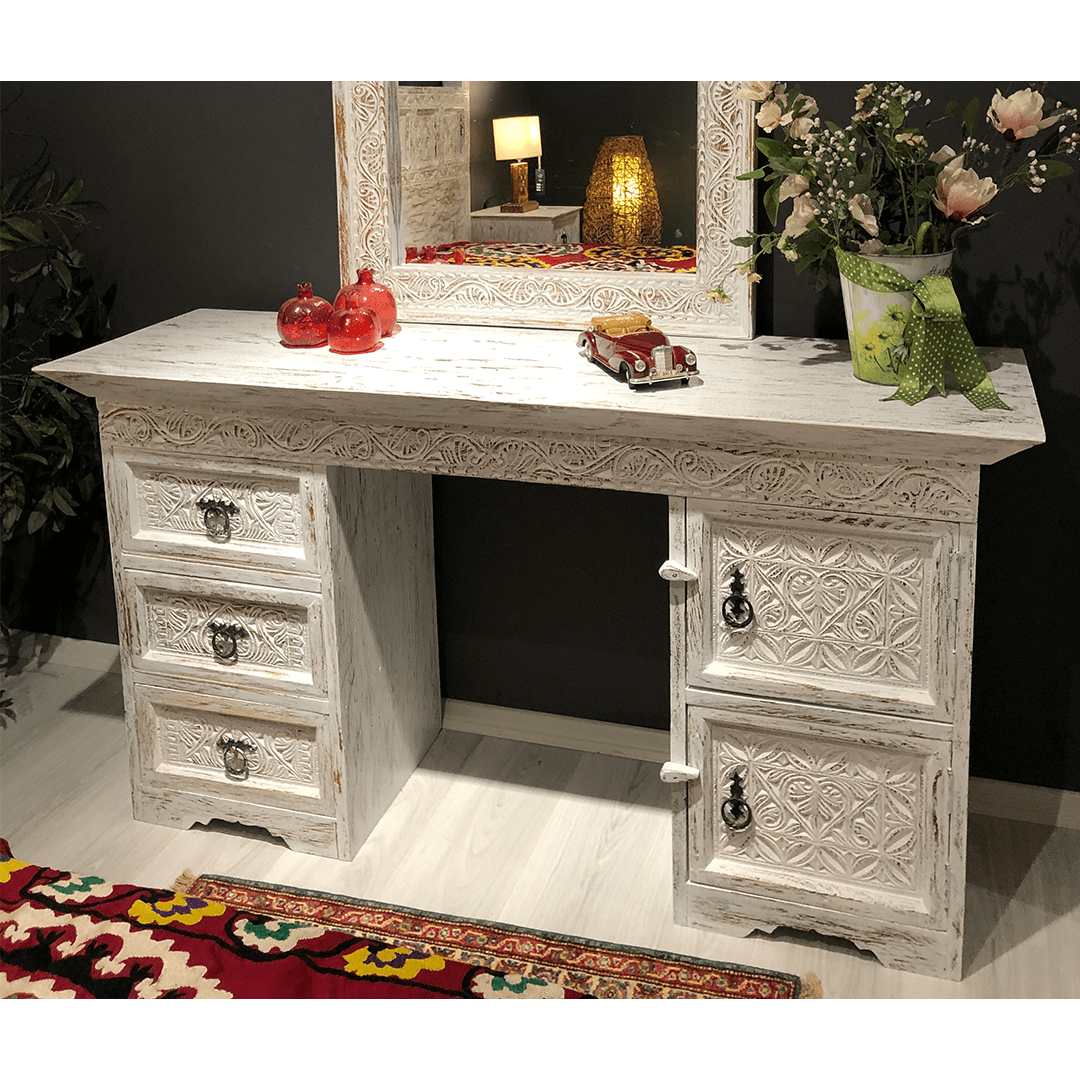 ŞAH SULTAN MAKYAJ MASASI M591