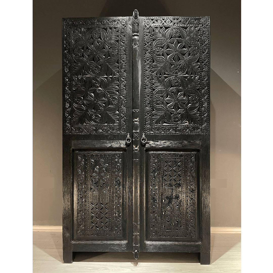 ÖZEL ÜRETİM DOLAP SİYAH RENK M1262