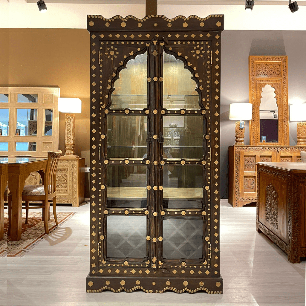 PİRİNÇ SÜSLEMELİ VİTRİN BÜFE DOLAP M1231