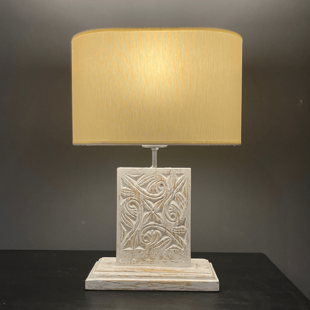 ANTİK TARZ EL OYMA ABAJURİ M0012_3