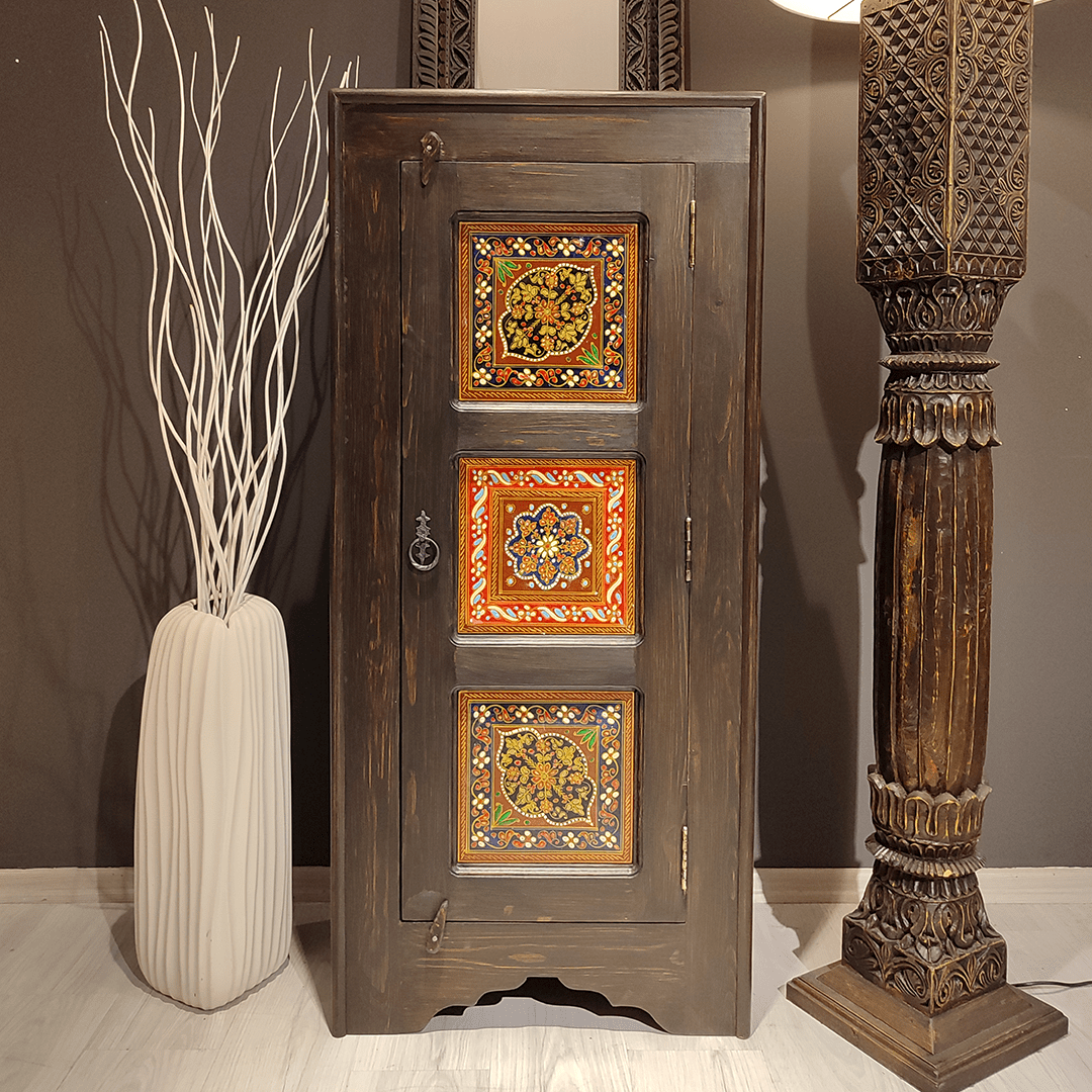 EL BOYAMA DOLAP MASİF M700