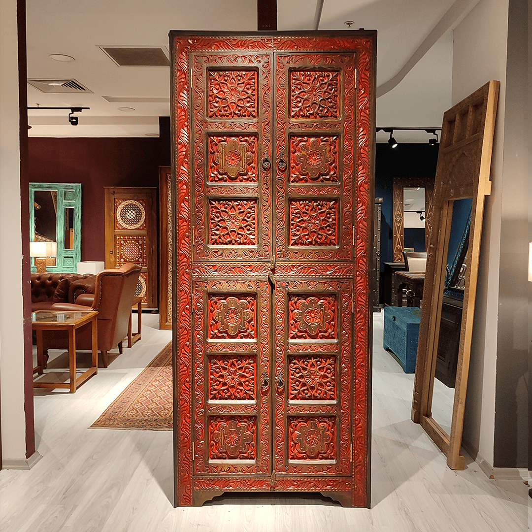 ŞAHMERAN YÜKSEK BOY MASİF DOLAP M1323