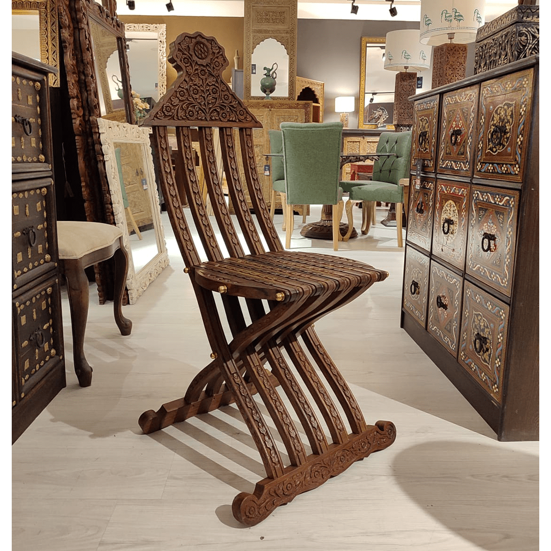 GÜL AĞACI EL OYMA İTHAL SANDALYE M729