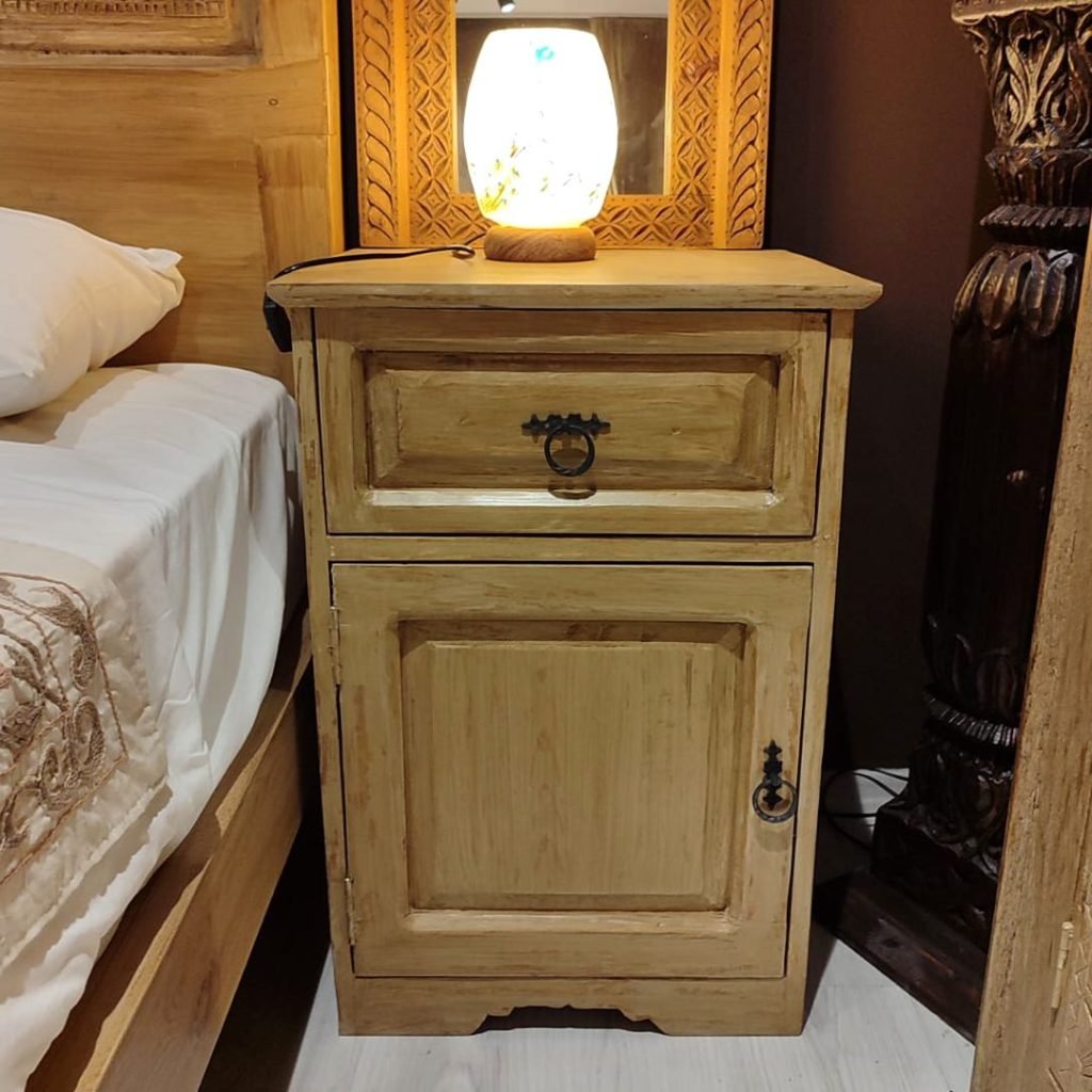 MASİF KREM ESKİTME KOMODİN M866